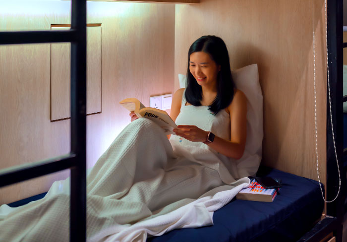 Deluxe Single Female | Capsule Pod Hostel in Bugis Singapore
