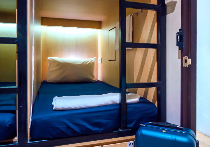 Standard Single Female | Capsule Pod Hostel in Bugis Singapore
