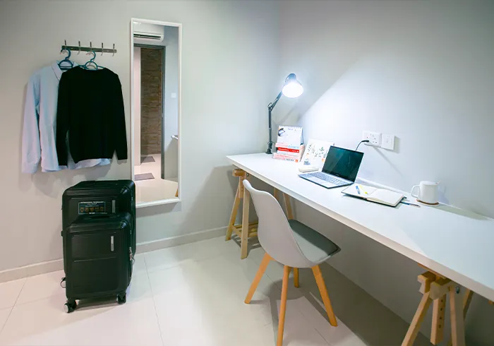 Single Private Room | Coworking Space Hostel in Boat Quay Singapore